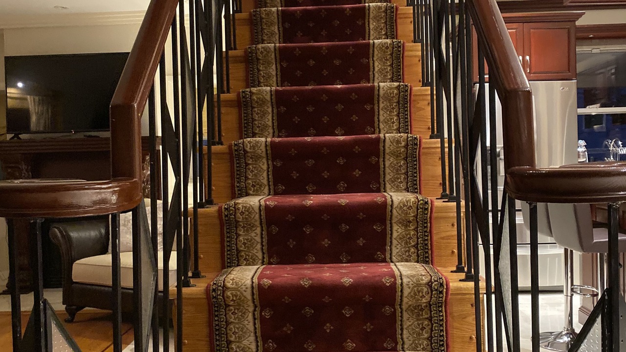 Photo of Others in Ditmars Steinway