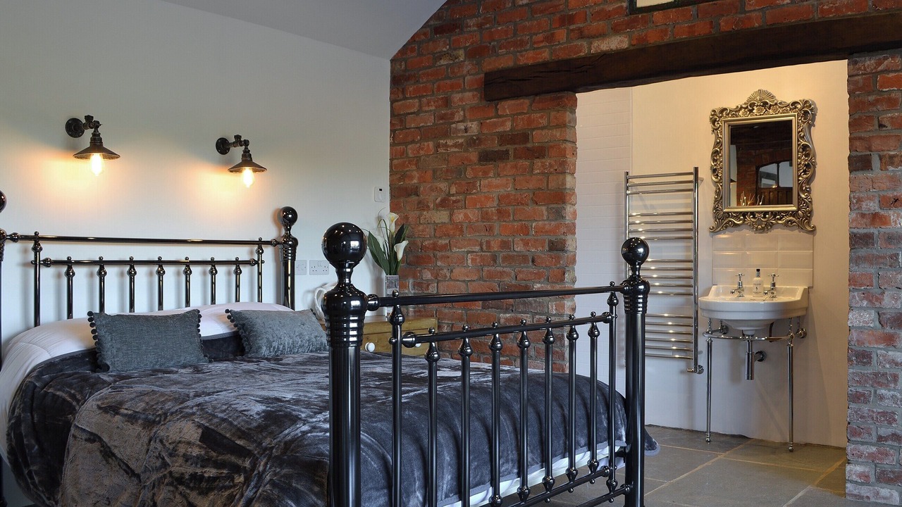 Photo of Others in Normanby