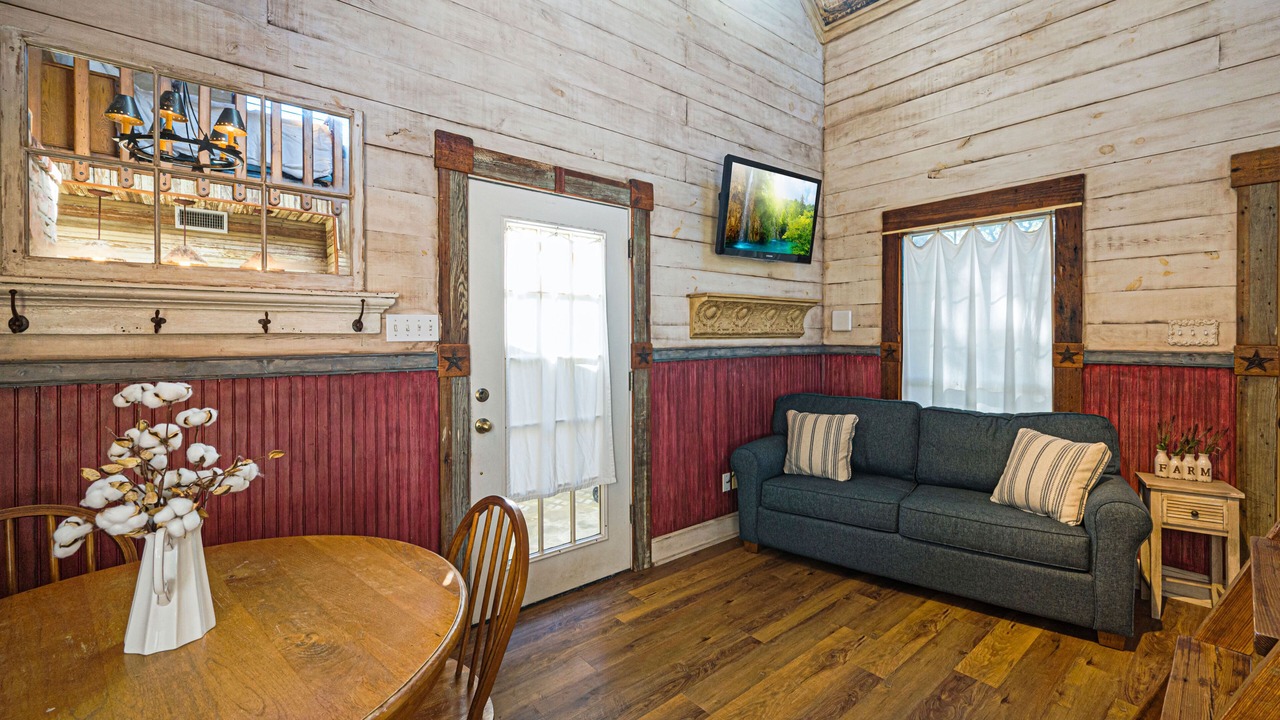 Photo of Livingroom in McGregor