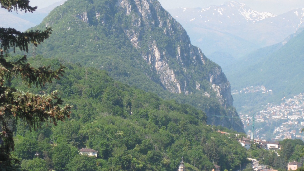 Photo of Outdoor in Carona