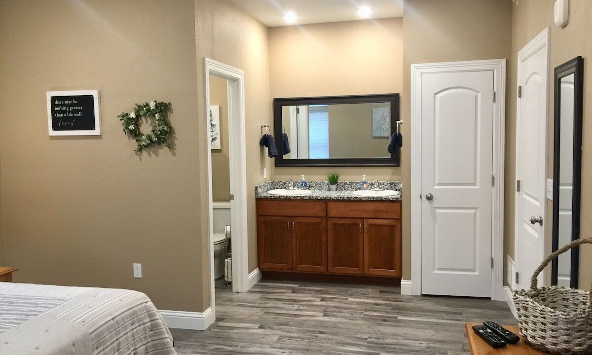 Photo of Bathroom in Branson