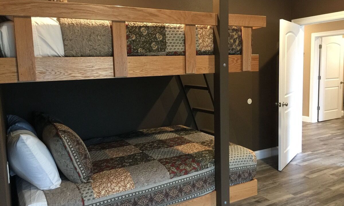 Photo of Bedroom in Branson