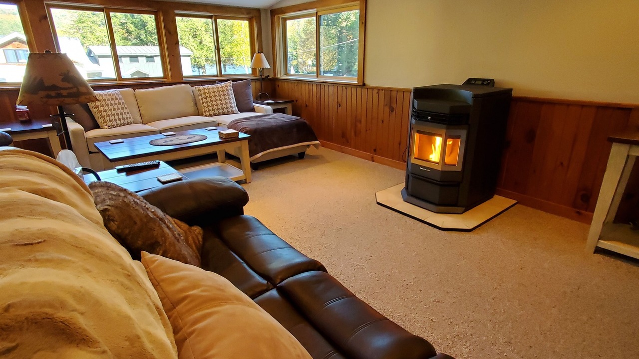 Photo of Livingroom in Ludlow