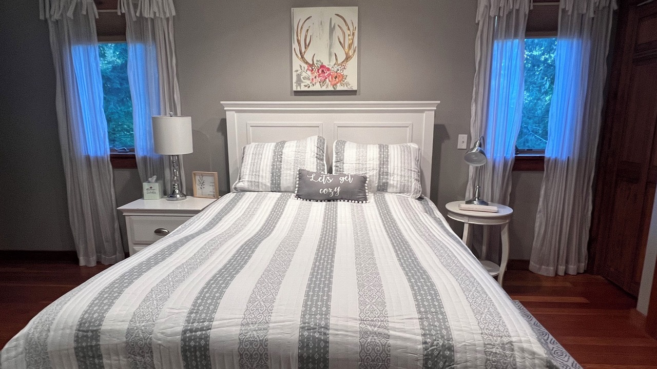 Photo of Bedroom in Ludlow