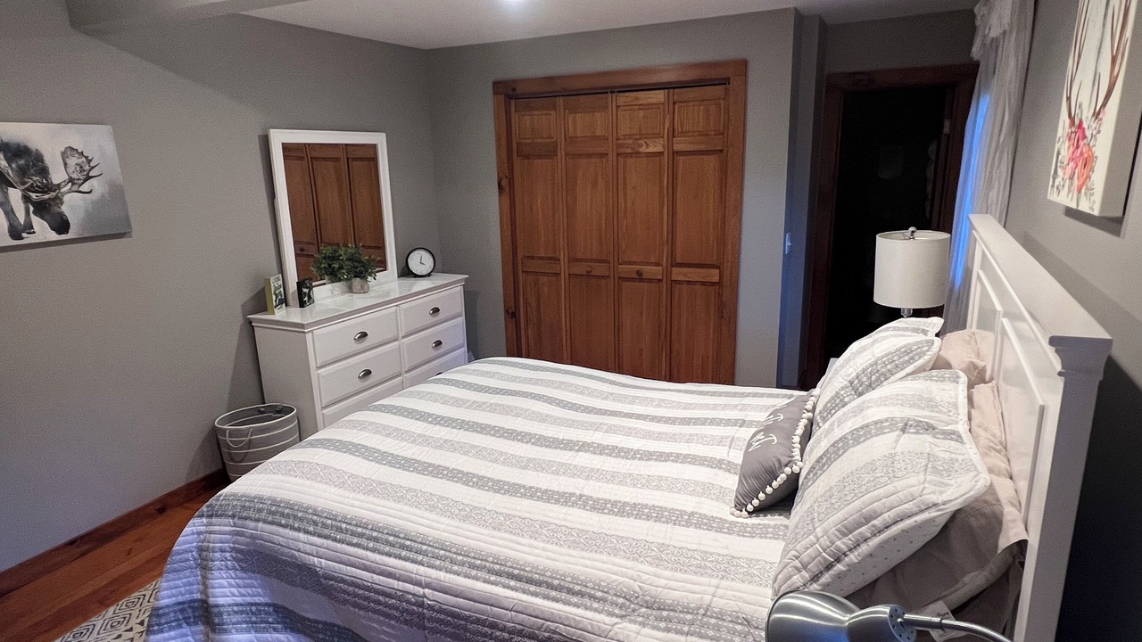 Photo of Bedroom in Ludlow