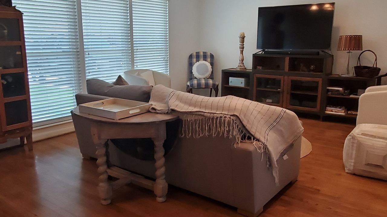 Photo of Livingroom in Houston