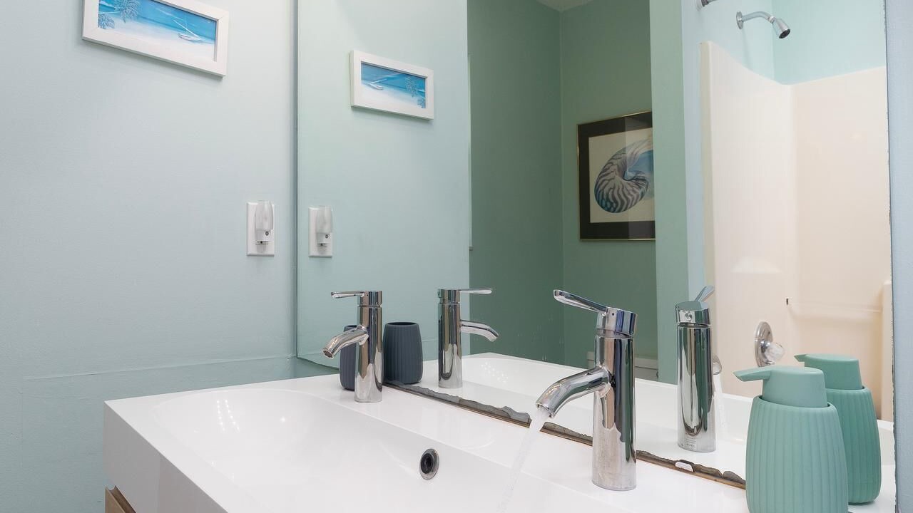 Photo of Bathroom in Coquina Gables