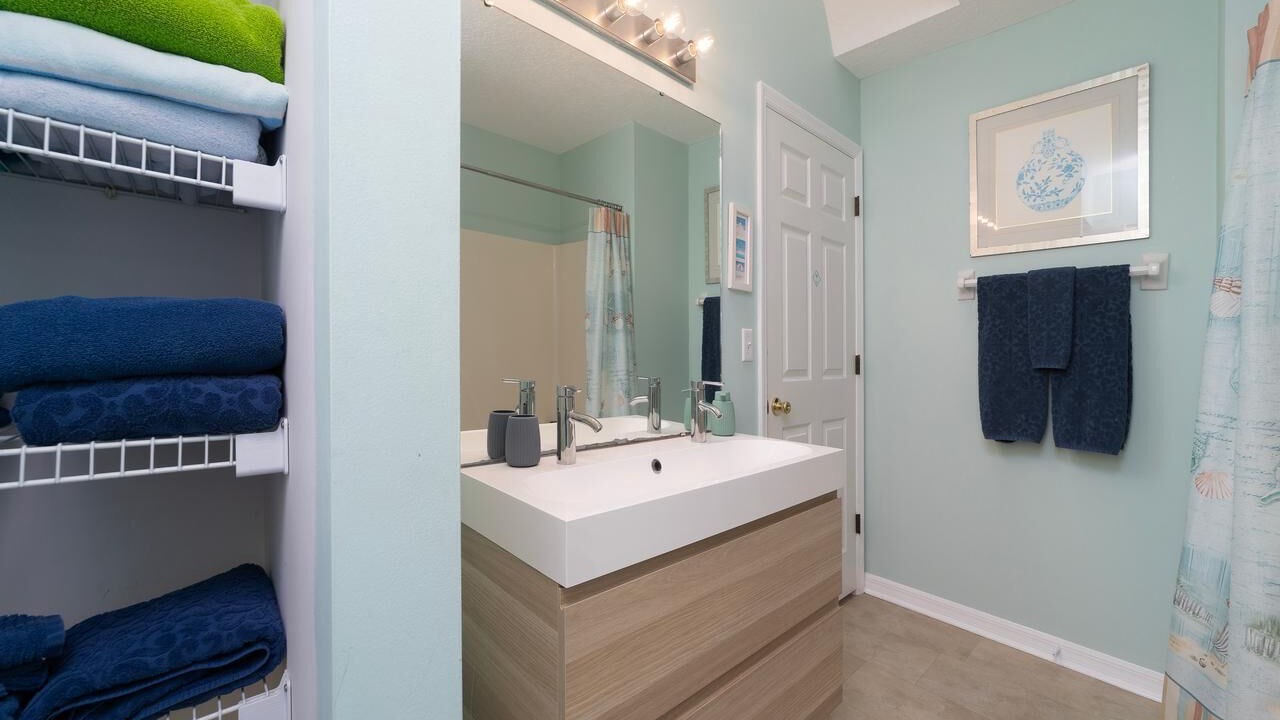 Photo of Bathroom in Coquina Gables