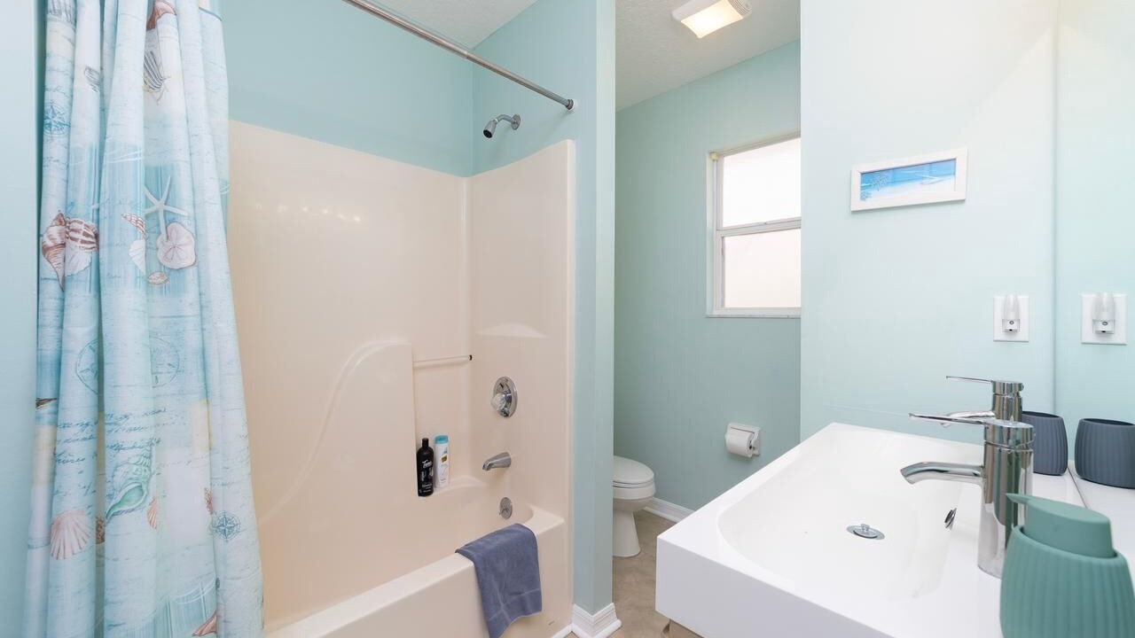 Photo of Bathroom in Coquina Gables