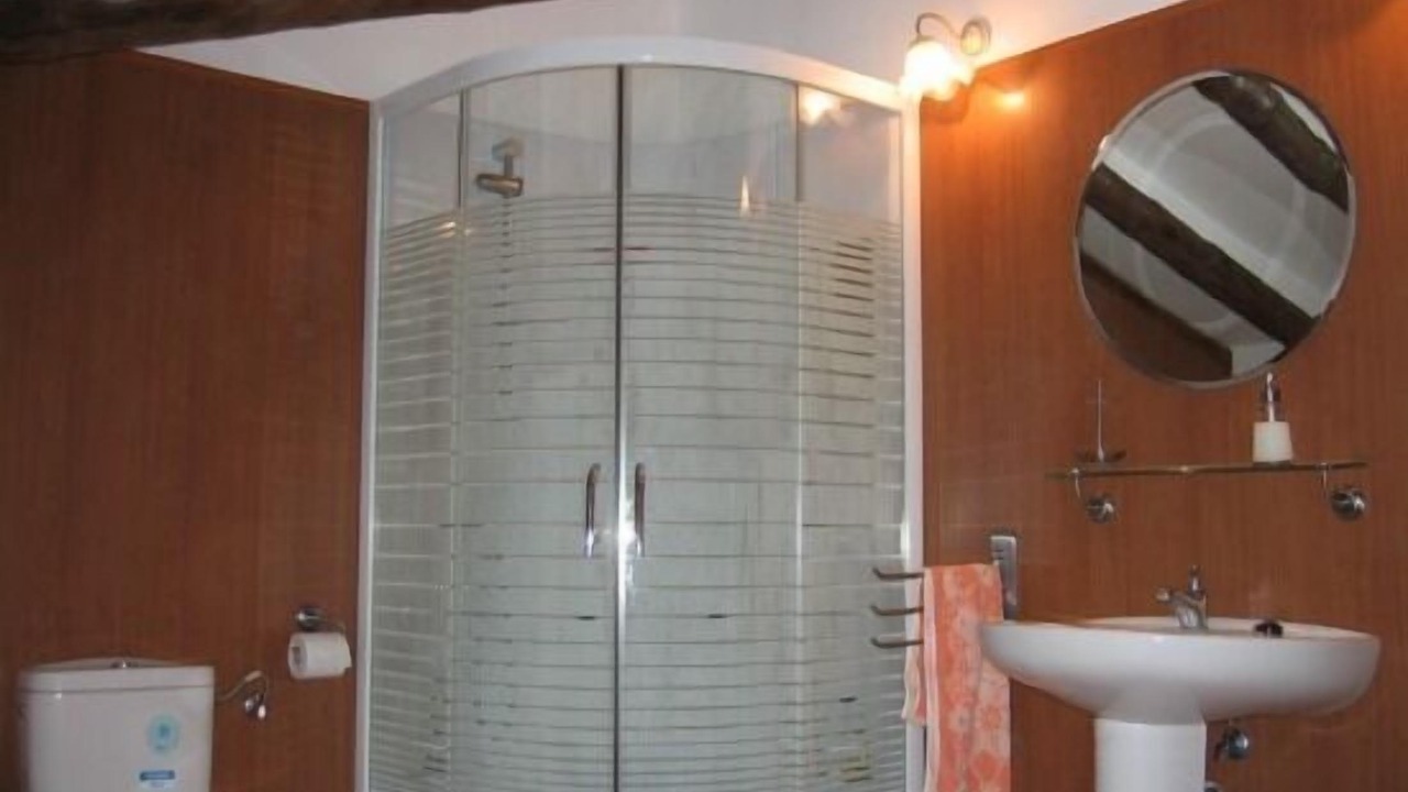 Photo of Bathroom in Hellin