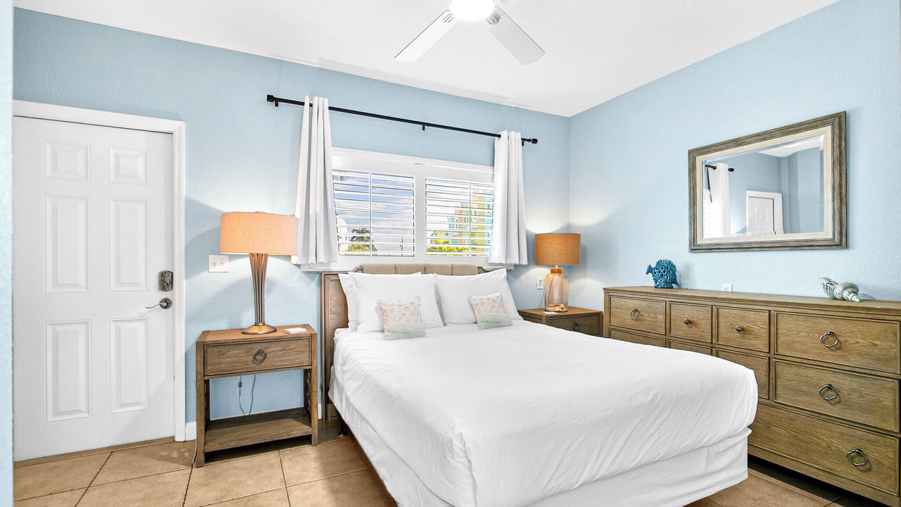 Photo of Bedroom in Bradenton Beach