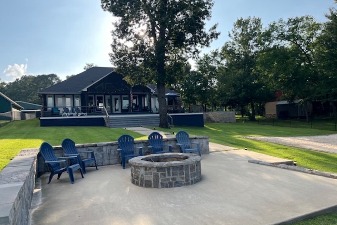 Photo of Patio Balcony in Dogwood