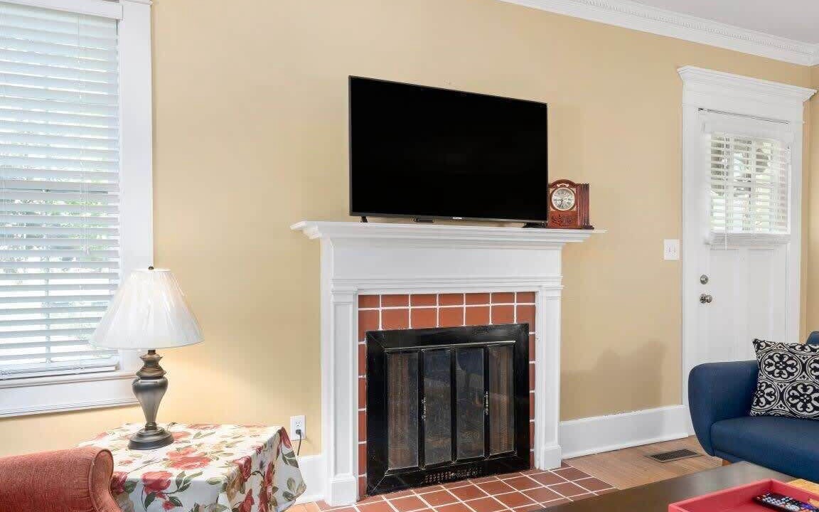 Photo of Livingroom in Huntsville