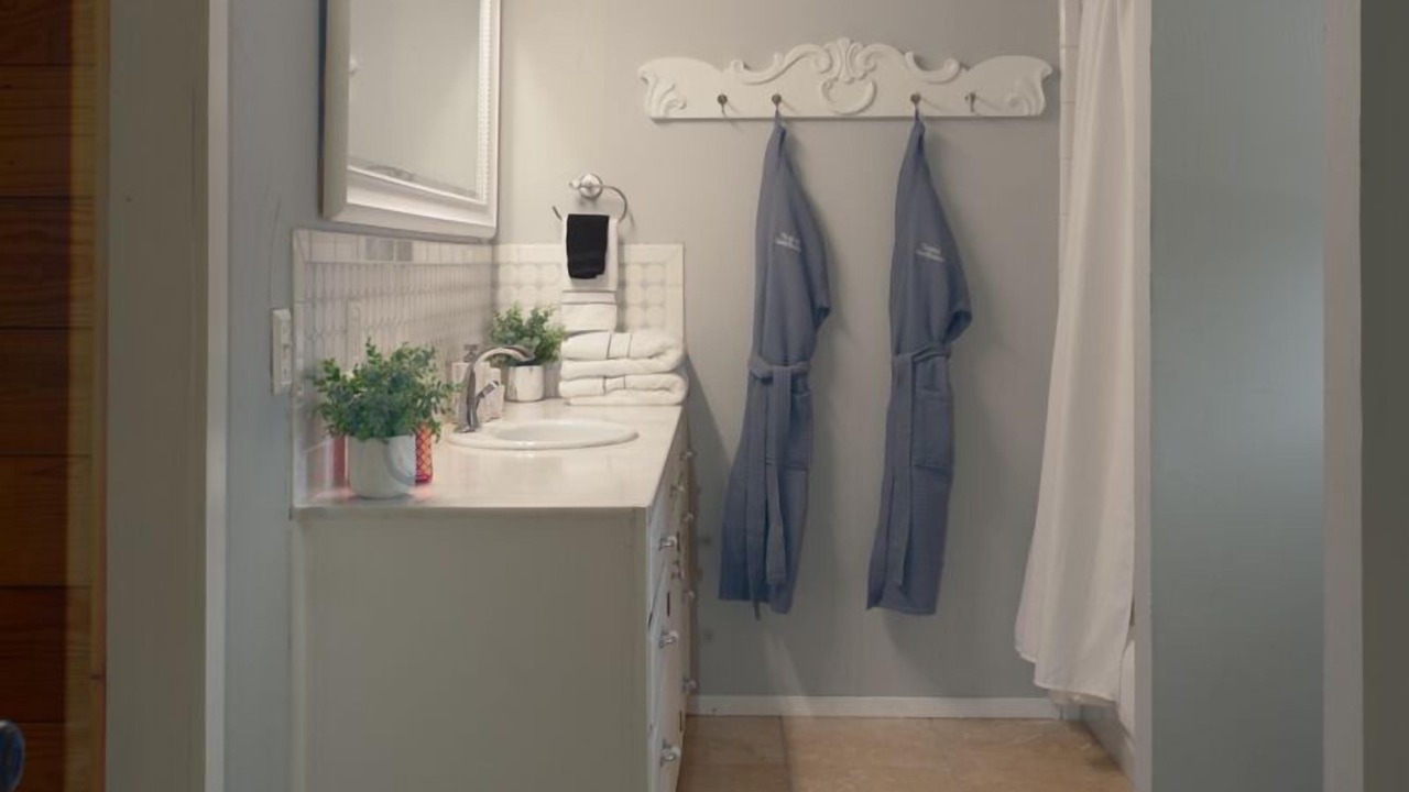Photo of Bathroom in Tarpley