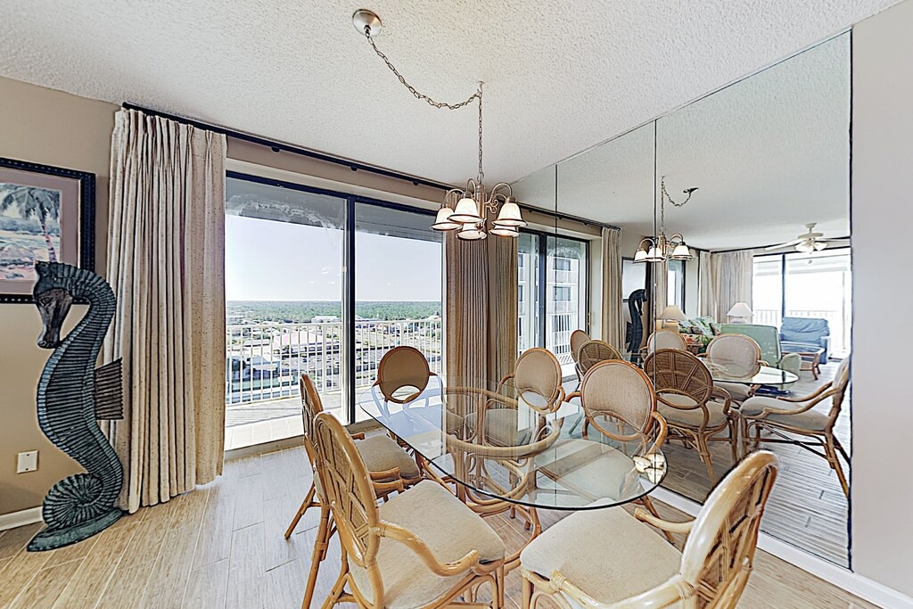 Photo of Livingroom in Orange Beach