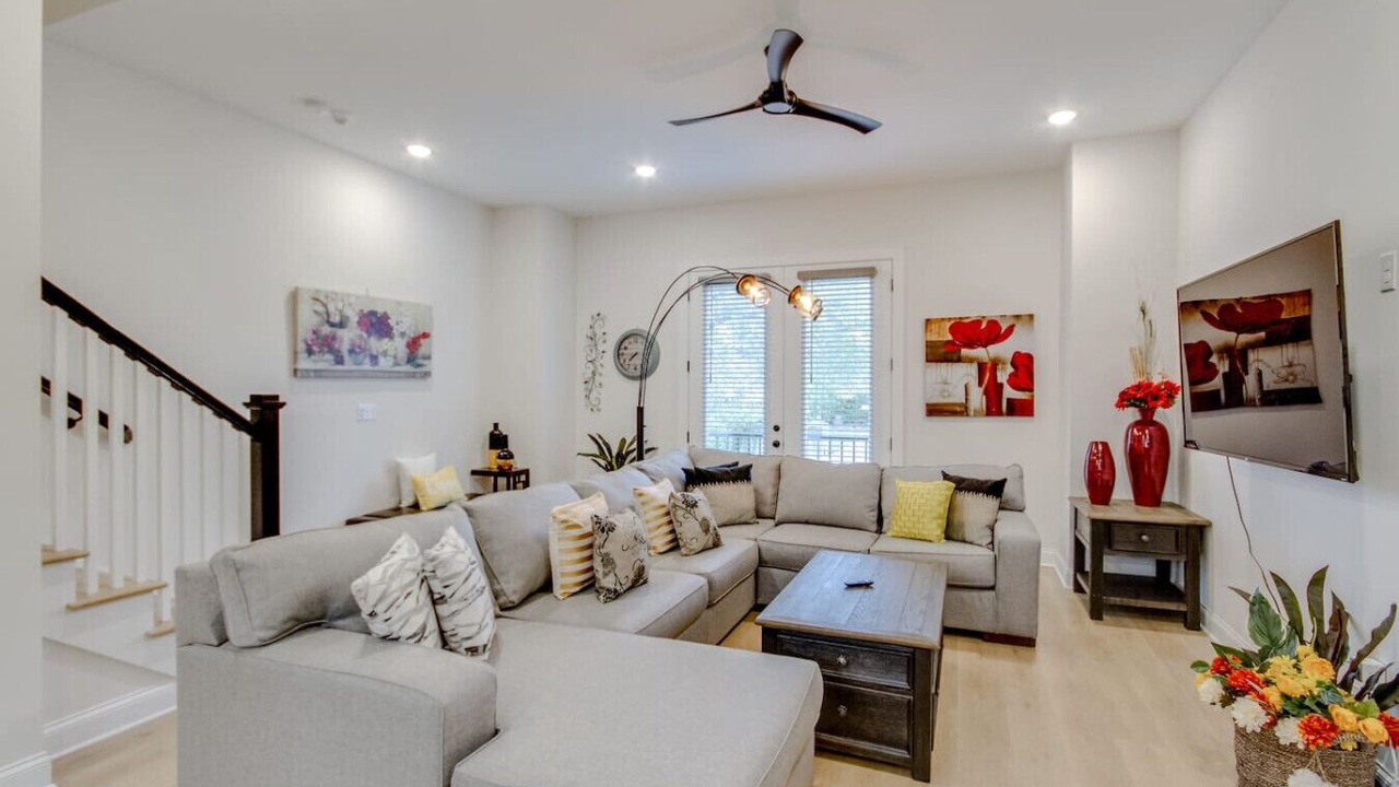Photo of Livingroom in North Nashville