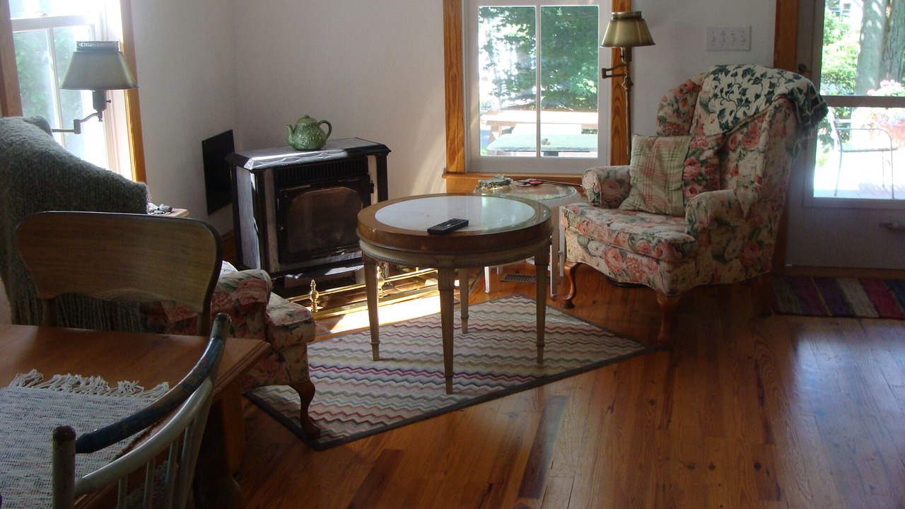 Photo of Livingroom in Dewittville