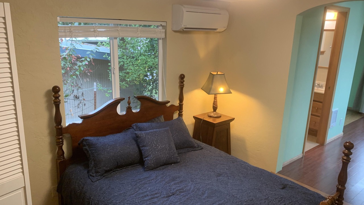 Photo of Bedroom in South Hills