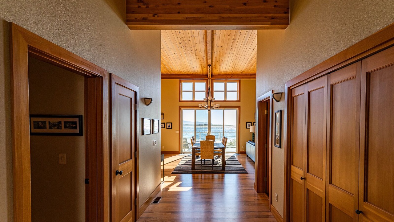 Photo of Others in Happy Camp Hideaway