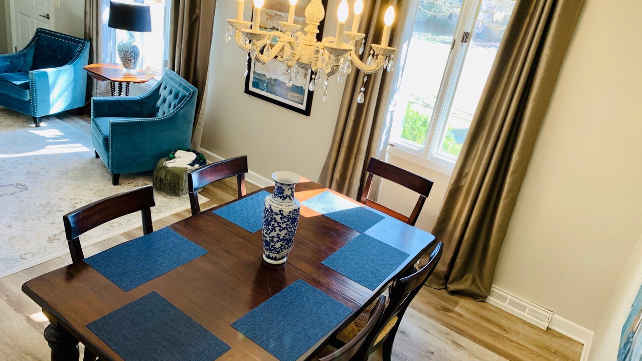 Photo of Livingroom in Franklin