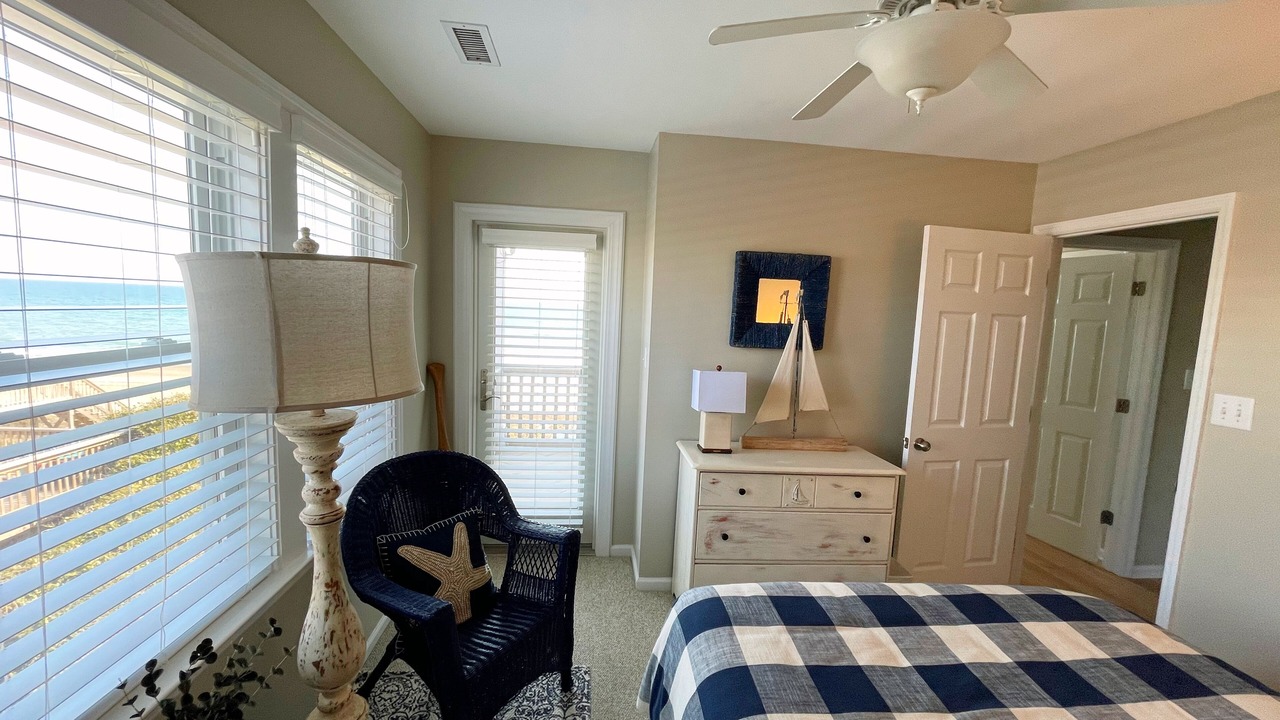 Photo of Patio Balcony in Emerald Isle