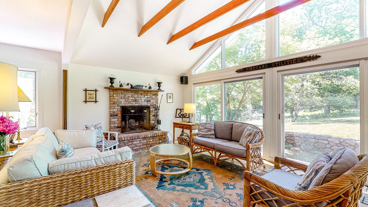 Photo of Livingroom in Chilmark