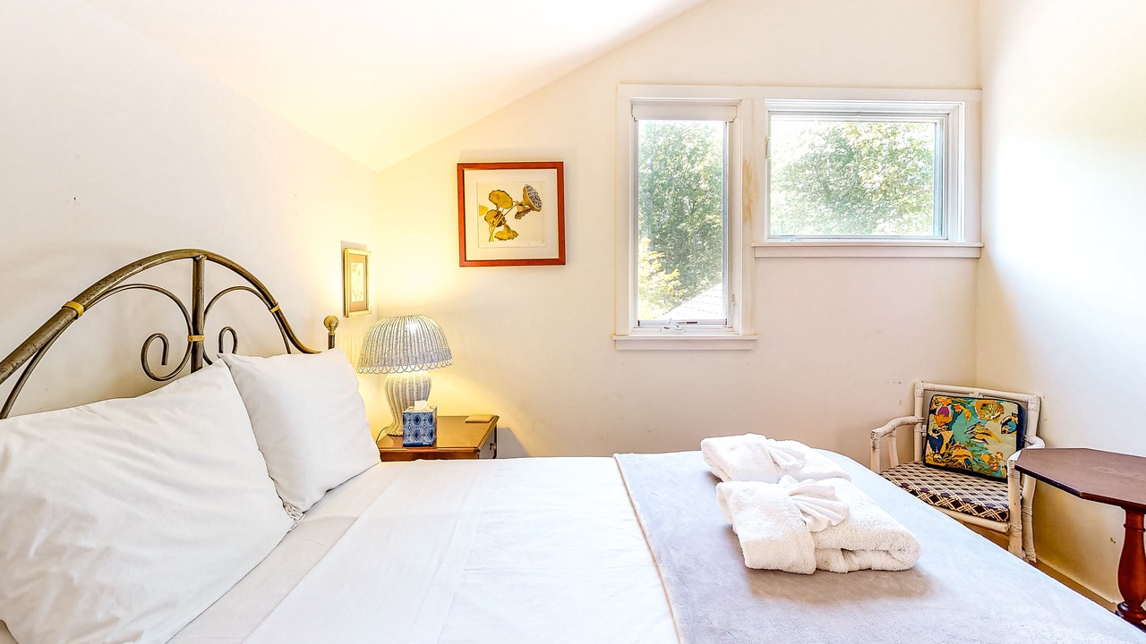 Photo of Bedroom in Chilmark