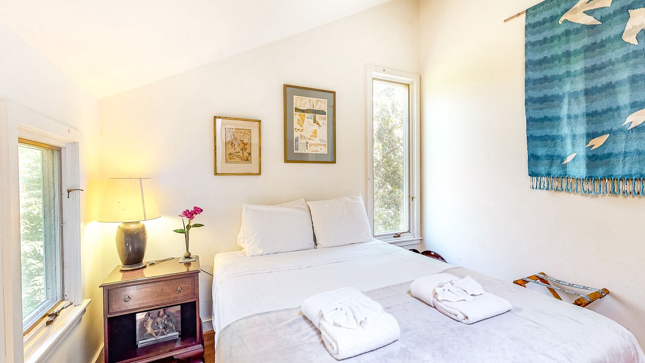 Photo of Bedroom in Chilmark