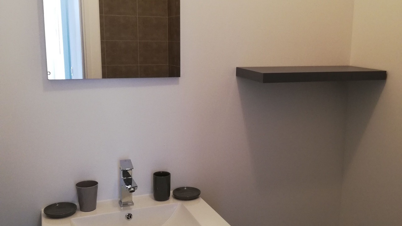 Photo of Bathroom in Cournonsec