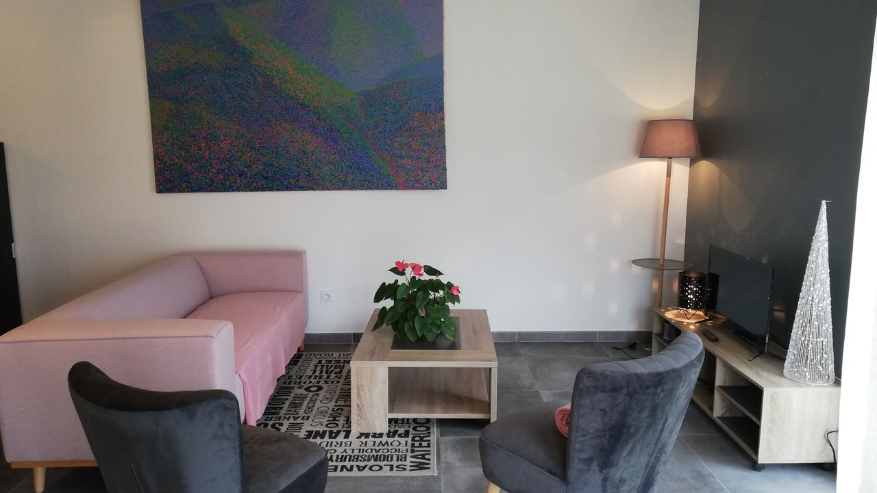 Photo of Livingroom in Cournonsec