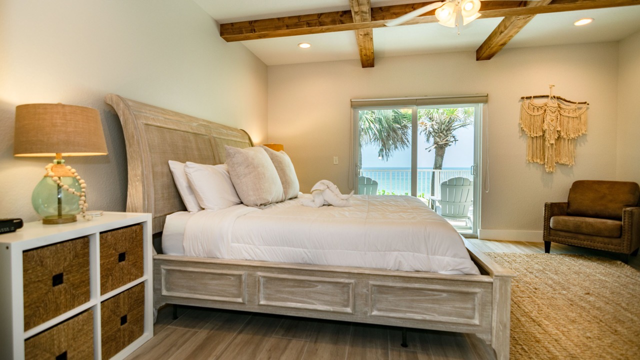 Photo of Bedroom in Bradenton Beach