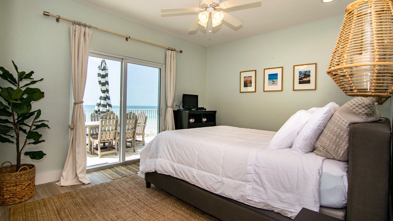 Photo of Bedroom in Bradenton Beach
