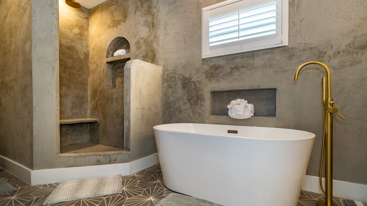 Photo of Bathroom in Bradenton Beach