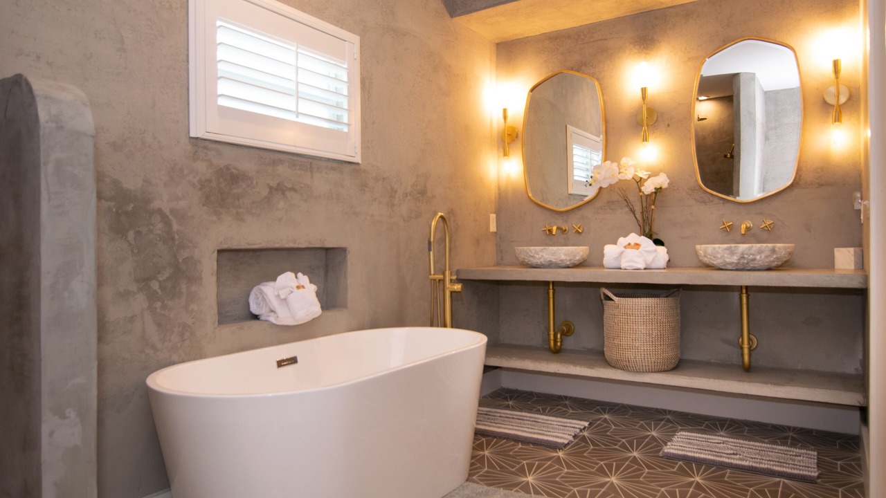 Photo of Bathroom in Bradenton Beach