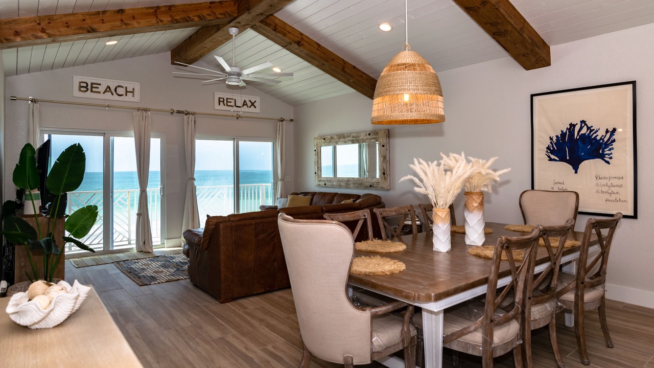 Photo of Livingroom in Bradenton Beach