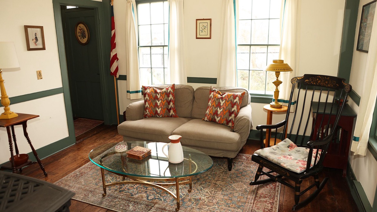 Photo of Livingroom in East Haddam
