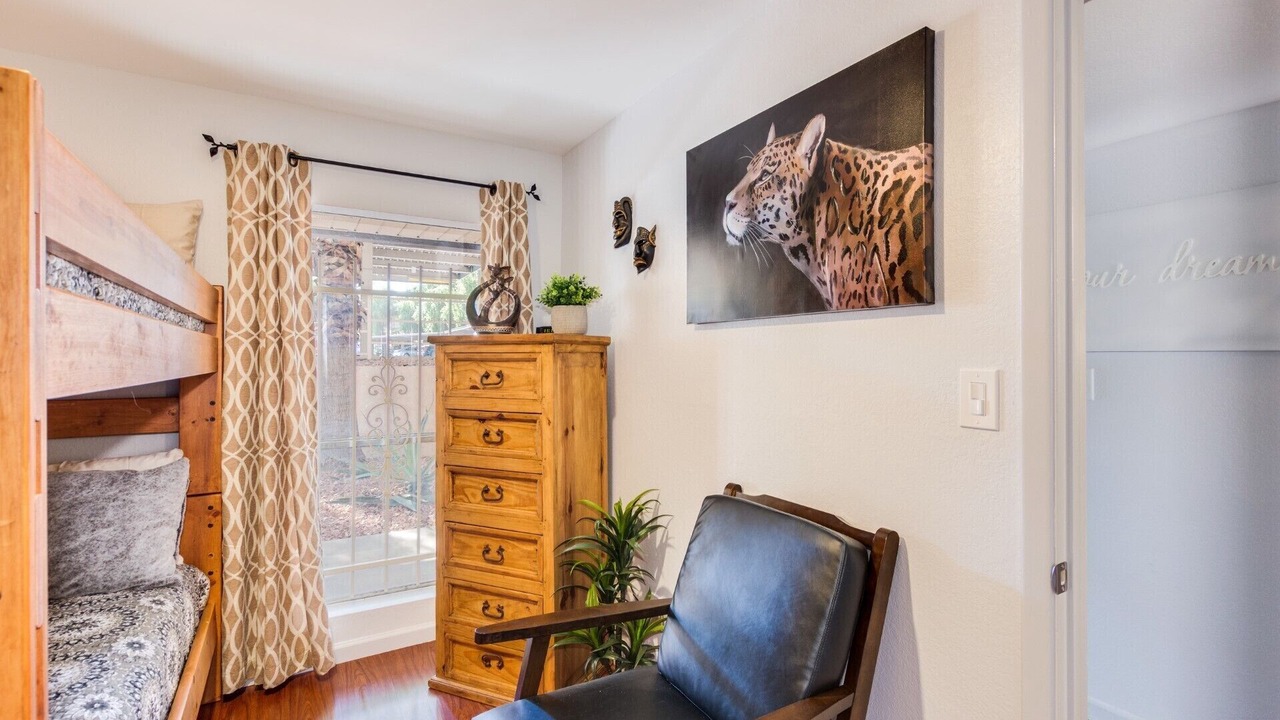 Photo of Bedroom in Desert Shores