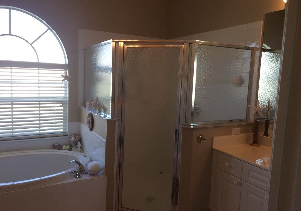 Photo of Bathroom in Biggar