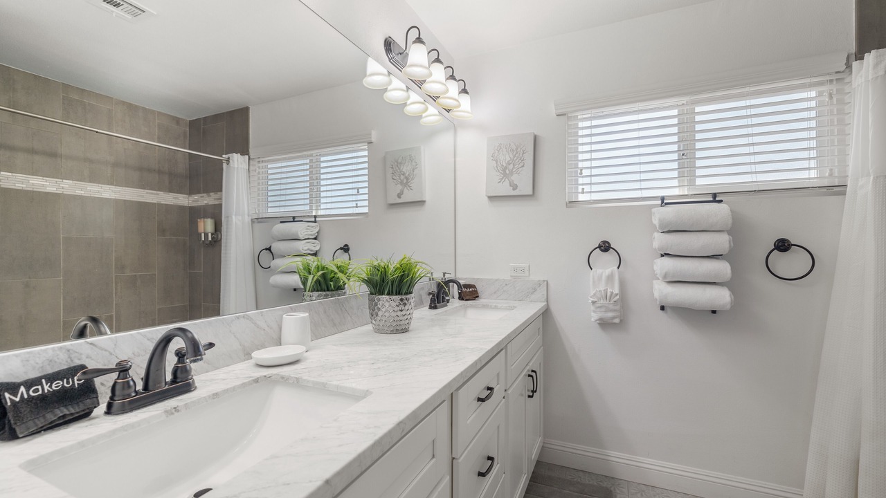 Photo of Bathroom in McNeil Estates