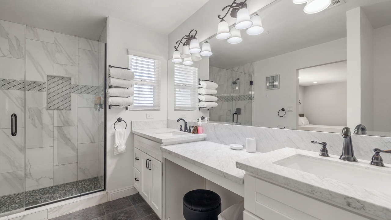 Photo of Bathroom in McNeil Estates