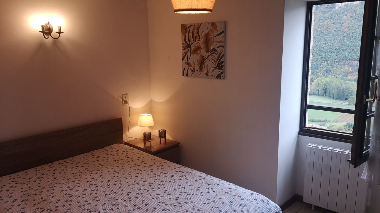 Photo of Bedroom in Mostuejouls