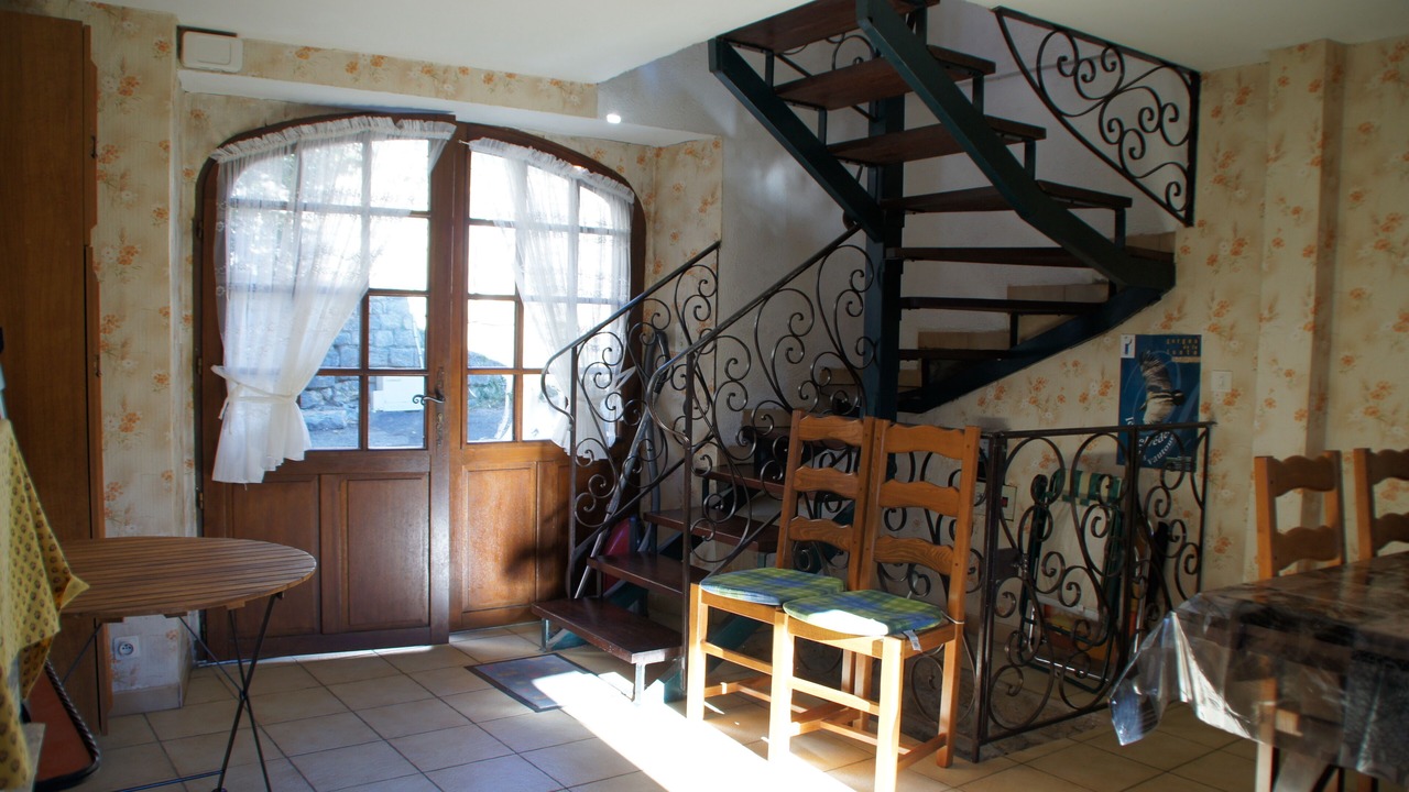 Photo of Others in Mostuejouls
