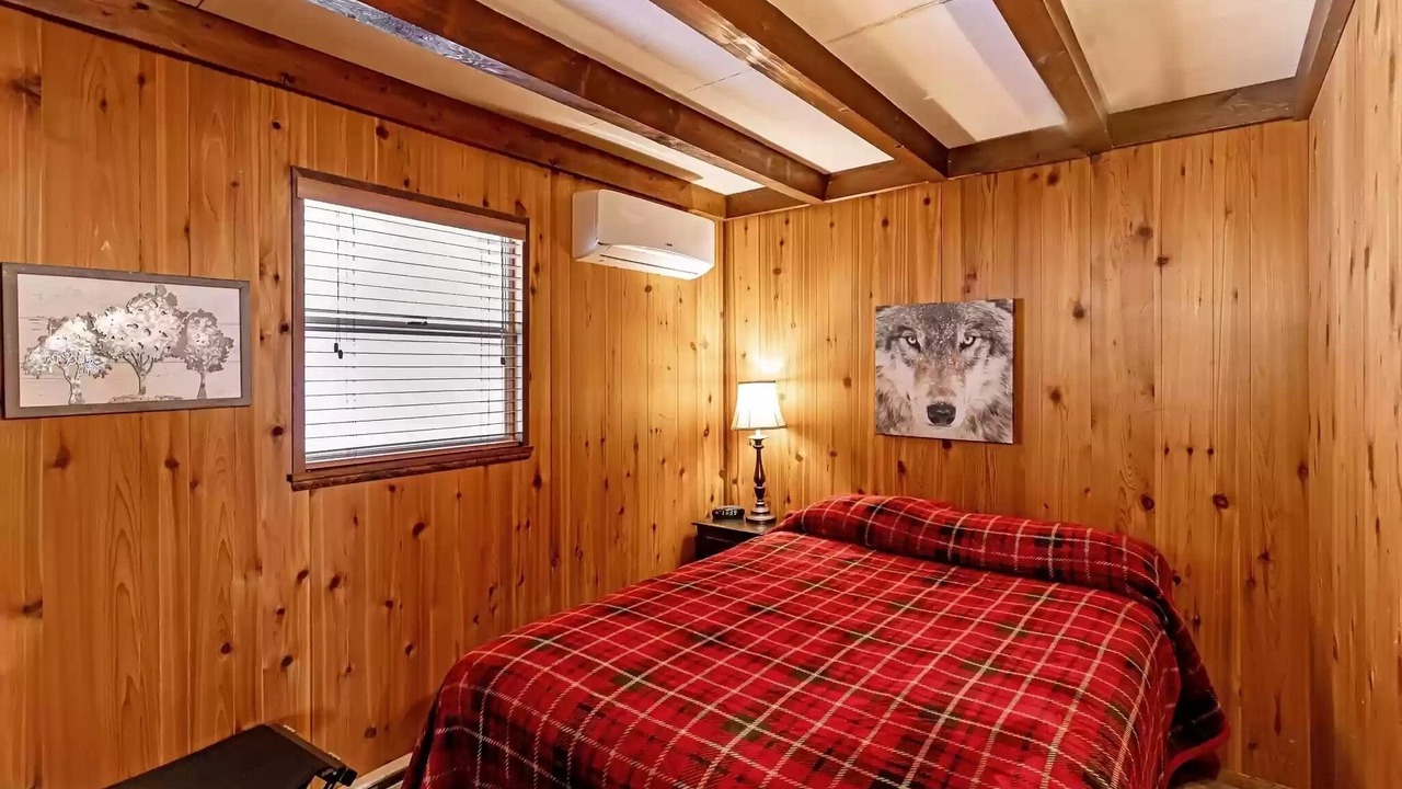 Photo of Bedroom in Bear Park