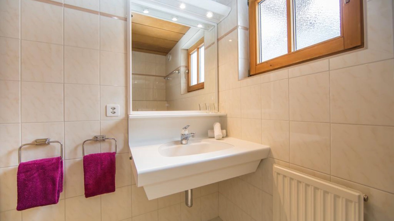 Photo of Bathroom in Ravaisch