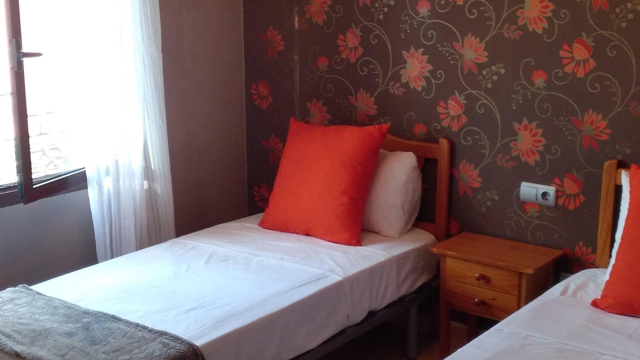 Photo of Bedroom in Lo Crispin