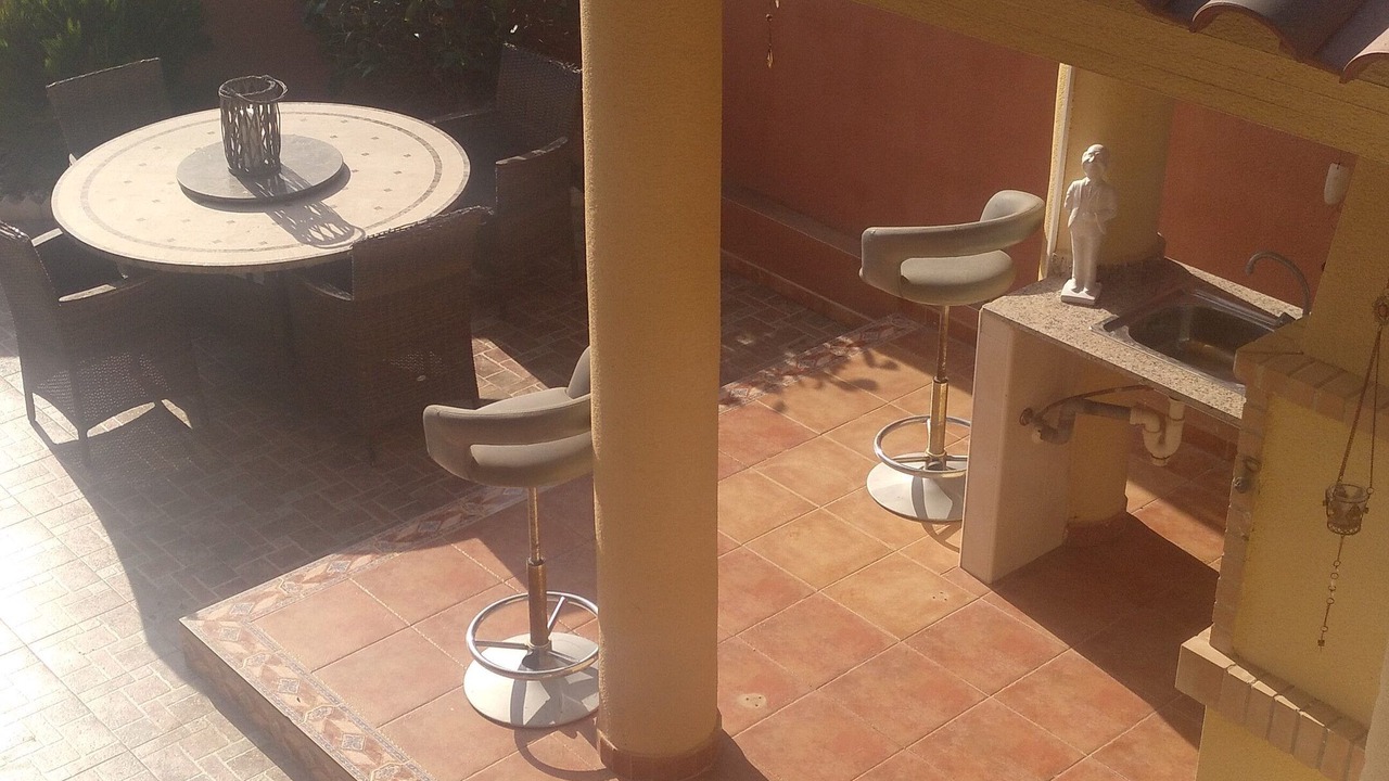 Photo of Outdoor in Lo Crispin
