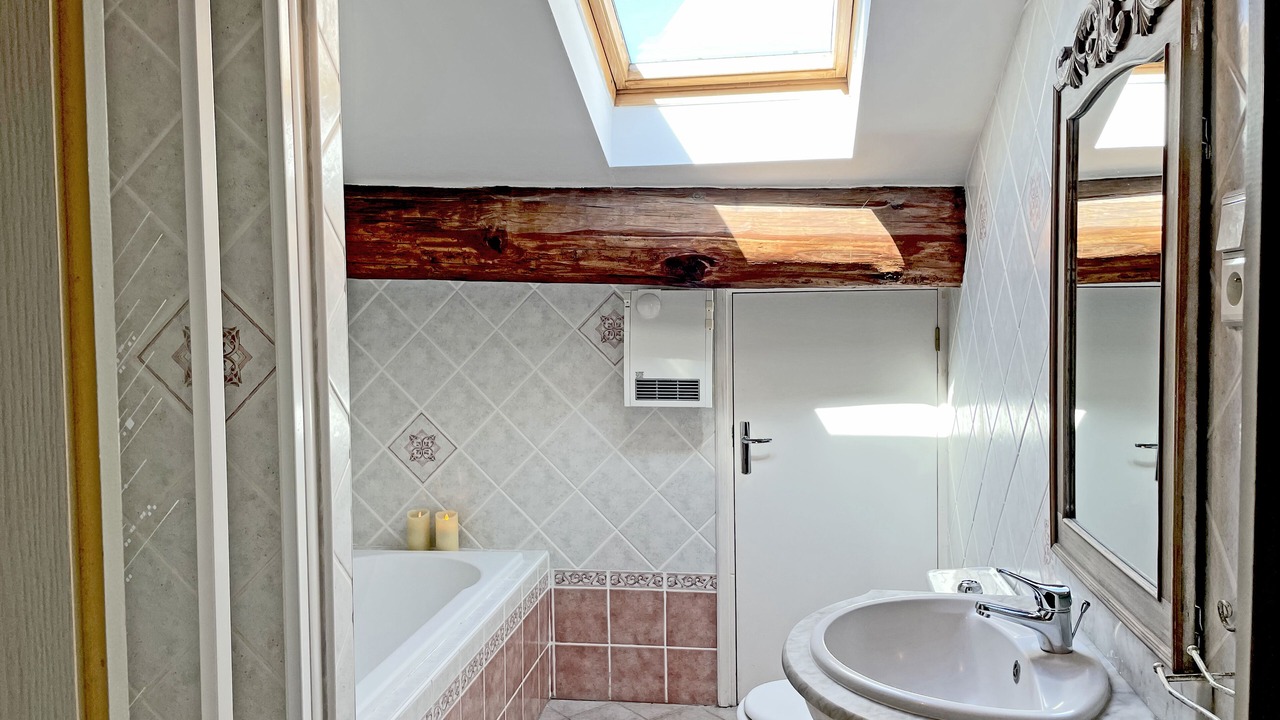 Photo of Bathroom in Nizas