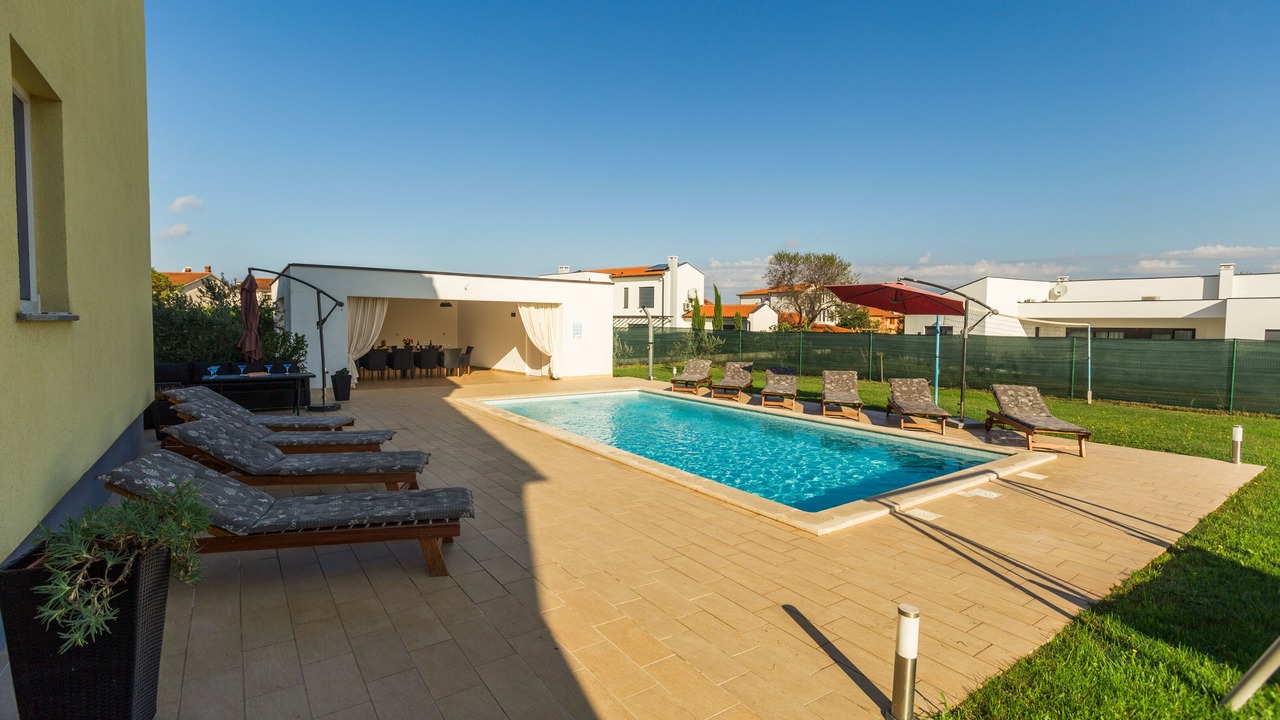 Photo of Outdoor in Valbandon