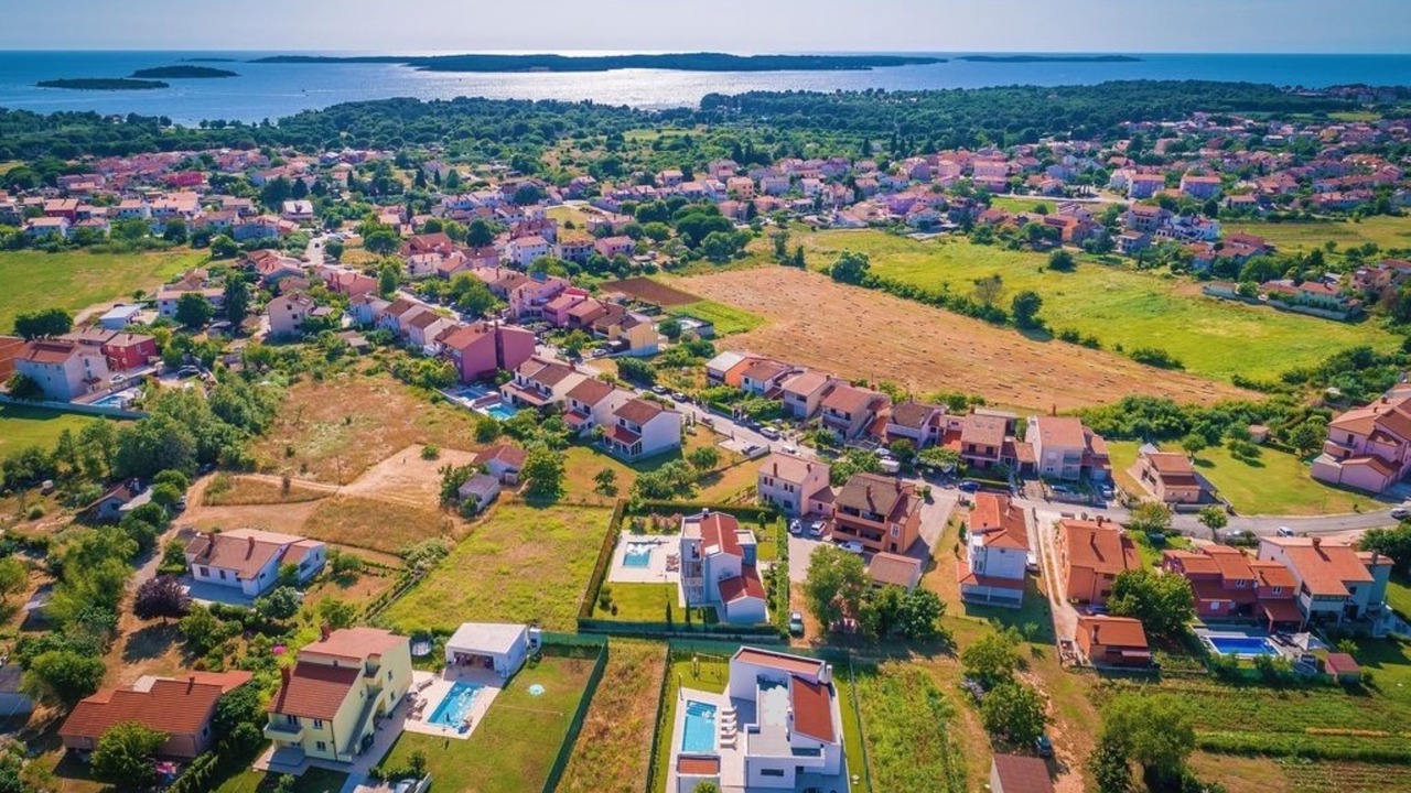 Photo of Outdoor in Valbandon