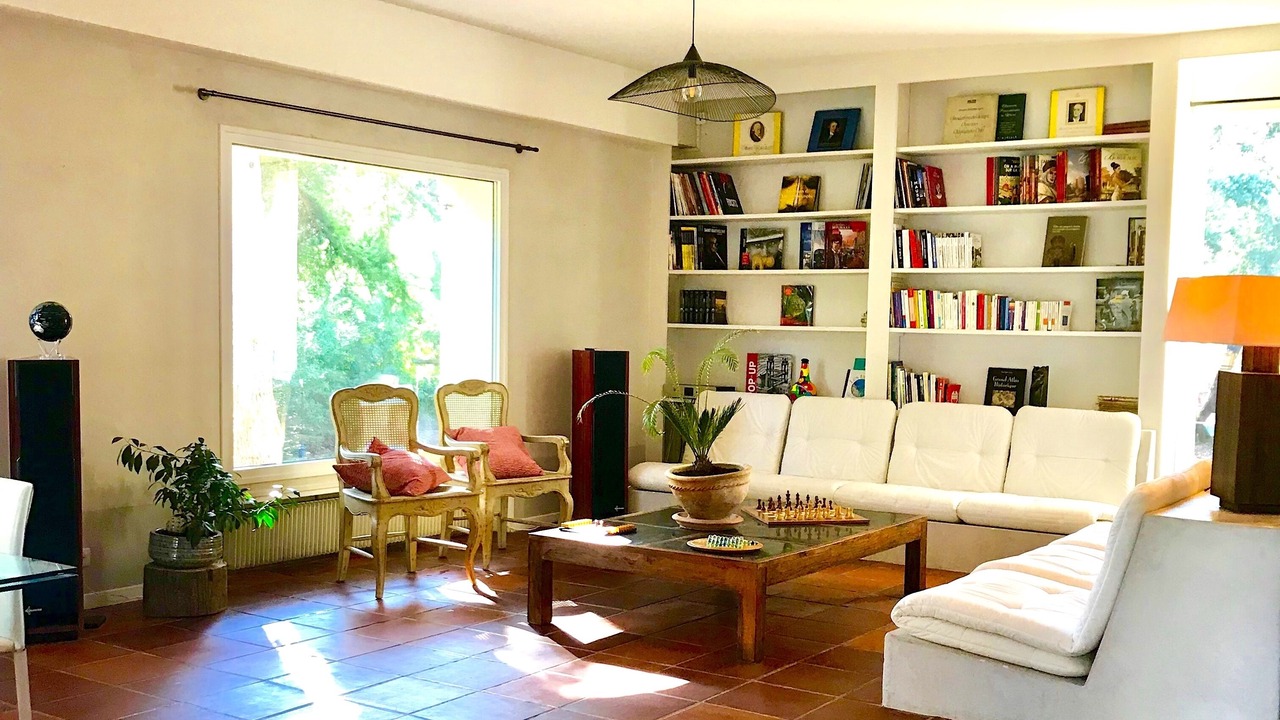 Photo of Others in Assas